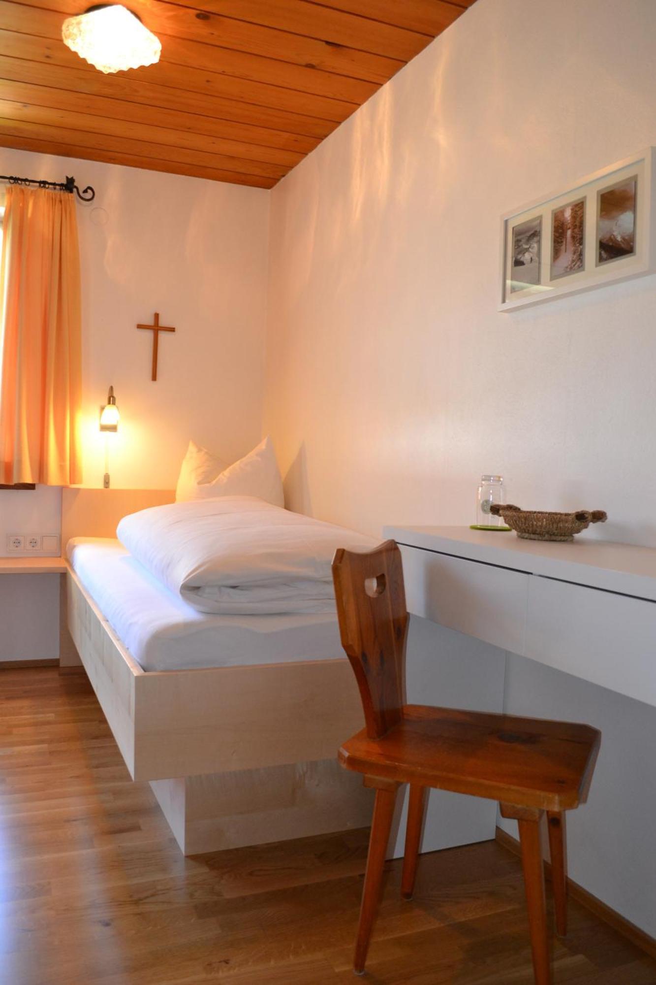 Gaestehaus-Pension Barbara Andelsbuch Room photo